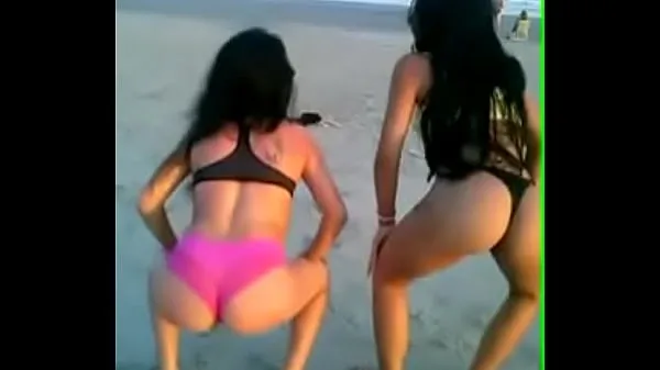 HD Young Hot Girls Dancing Funk in Bikini on the Beach drive Movies