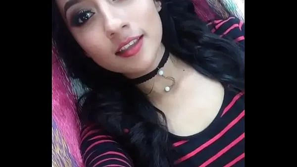 एचडी Horny slut ड्राइव मूवीज़