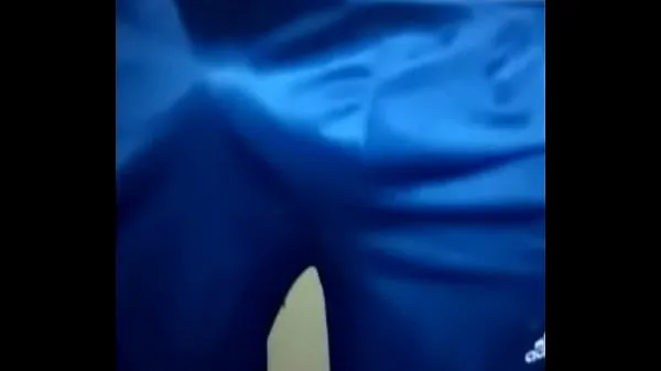 Filmy z jednotky HD fingering the bulge in adidas pants and finishing (handjob