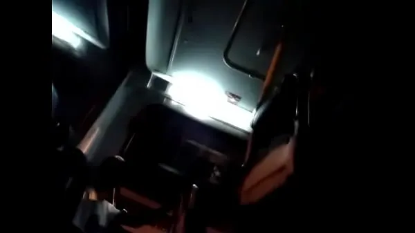 Filmy na jednotce HD First time in bus (3/3