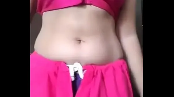 Filmy na dysku HD Desi saree girl showing hairy pussy nd boobs