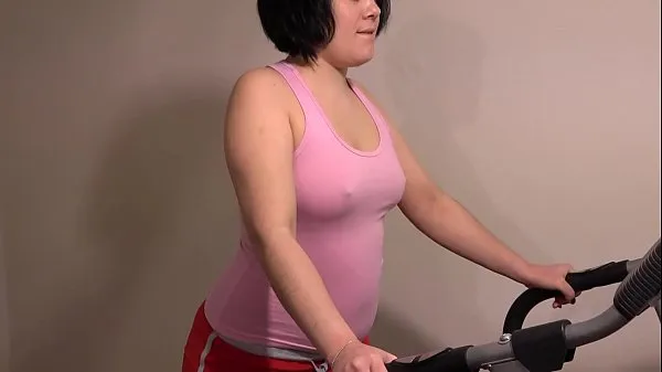 HD Anal masturbation on the treadmill, a girl with a juicy asshole is engaged in fitness drive Movies