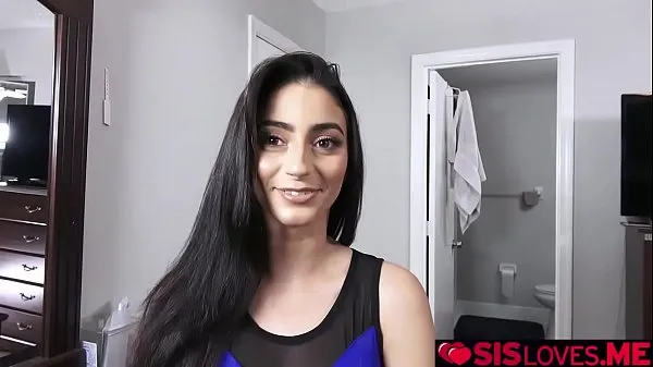 Filmy z jednotky HD Jasmine Vega asked for stepbros help but she need to be naked