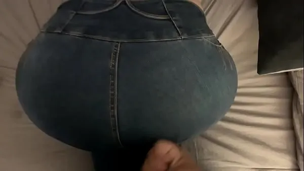 HD I cum in my wife's pants with a tremendous ass drive Movies