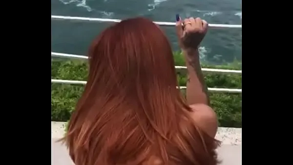 HD Giving your ass off on the hotel's balcony-filmer