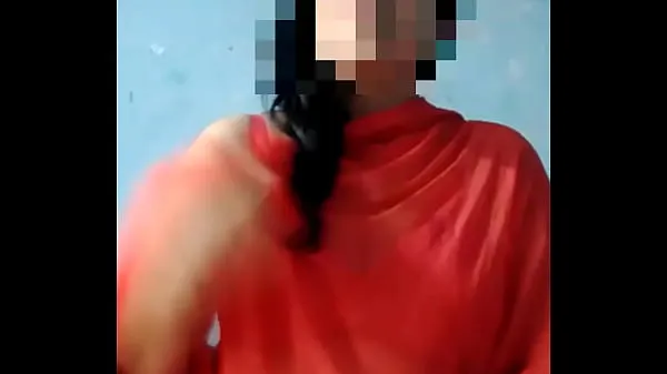 HD EXTREME Hot Indian Girlfriend Showing Her BIG BOOBS In Webcam ! Red HOT Indian Teen ขับเคลื่อนภาพยนตร์