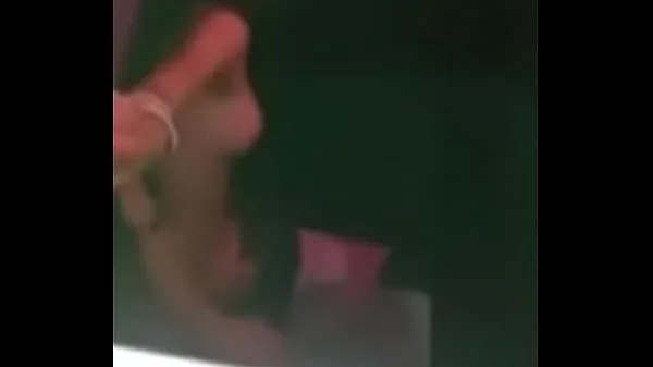 HD Lesbianas follando en discoteca Filmleri Sürdürün