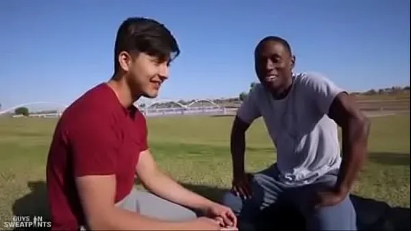 Ổ đĩa HD Putinho tore himself on the black guy's big cock Phim