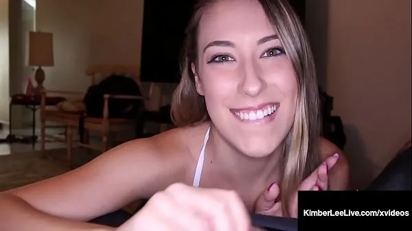 HD Cabreada Cutie, Kimber Lee se folla a su novio para que pueda ordeñar la polla dura de otro chico y obtener su semen. ¿Te gusta ese ex maricón? Video completo y Kimber Live conduce películas