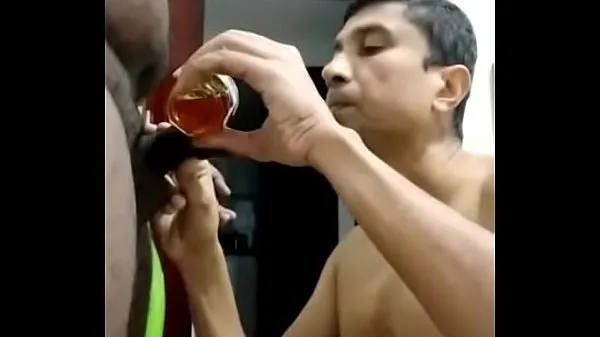 HD Sucking honey off cock Indian gay Filmleri Sürdürün