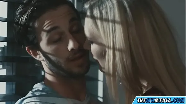 HD sesso romantico con una madre magraproduci film