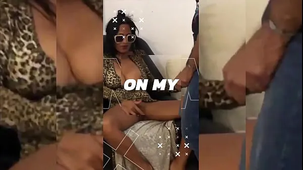 Ổ đĩa HD CUM ON MY HUGE TITS Phim