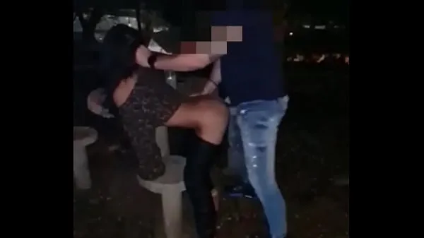 HD Husband filmed his wife having sex with friend in dogging memandu Filem