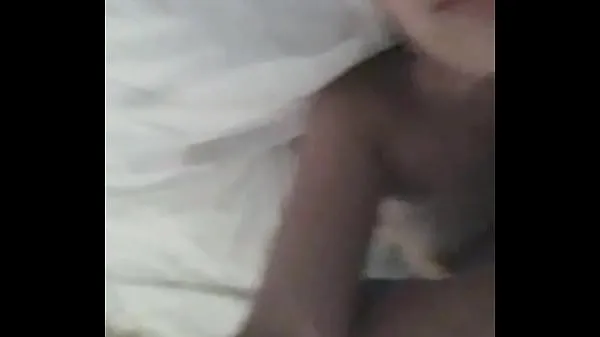 Films La superbe latina Dani Sanchez prend une vidéo de selfie pendant qu'un cocu baise un autre mec - l'envoie à son mari. Vrai cocu, pas mis en scène HD HD