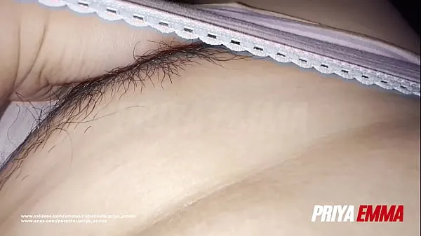 HD-Priya Emma Big Boobs Mallu Tante Nude Selfie und Finger für Schwiegervater | Selbst gemachtes indisches Porno-XXX-VideoDrive-Filme