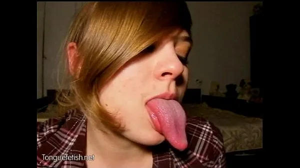 HD Nastya's long tongue tease Filmleri Sürdürün