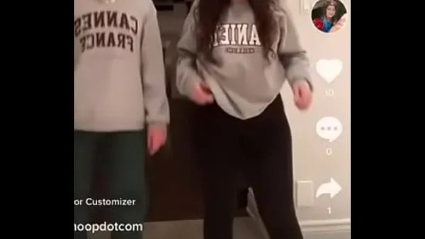 Filmy z jednotky HD Thicc girl does sexy tik tok dance