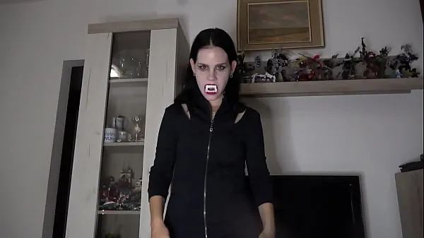 HD Halloween Horror Porn Movie - Vampire Anna and Oral Creampie Orgy with 3 Guys memandu Filem