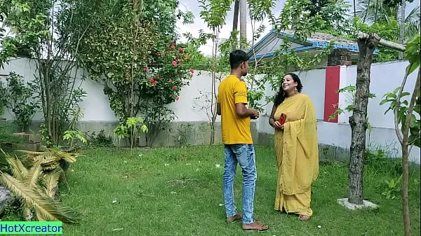 HD Indian Hot Bhabhi Sex with Unknown Young Boy! Plz Cum Inside drive Movies