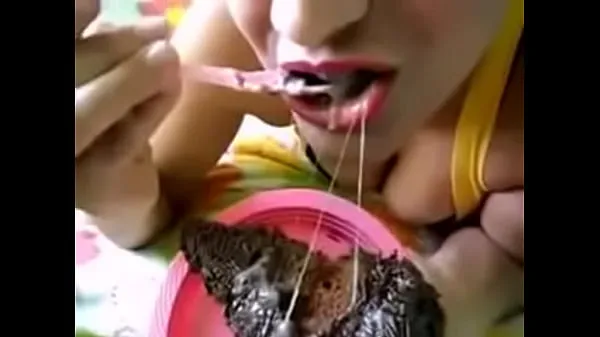 أفلام عالية الدقة Cum on Food تعمل بمحرك