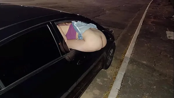 HD Wife ass out for strangers to fuck her in public drive Movies
