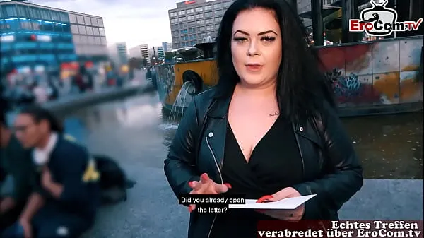 Ταινίες δίσκου HD German fat BBW girl picked up at street casting