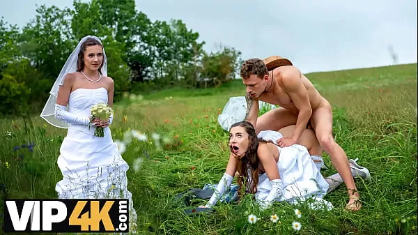 HD BRIDE4K. Pretty brunette bride fucks a horny shepherd in a summer field conduce películas