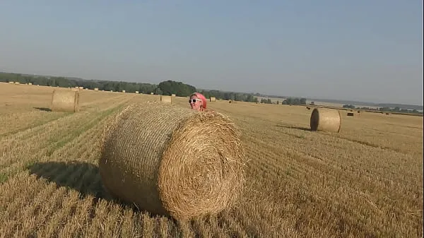 Ταινίες δίσκου HD Naked fitness in the field